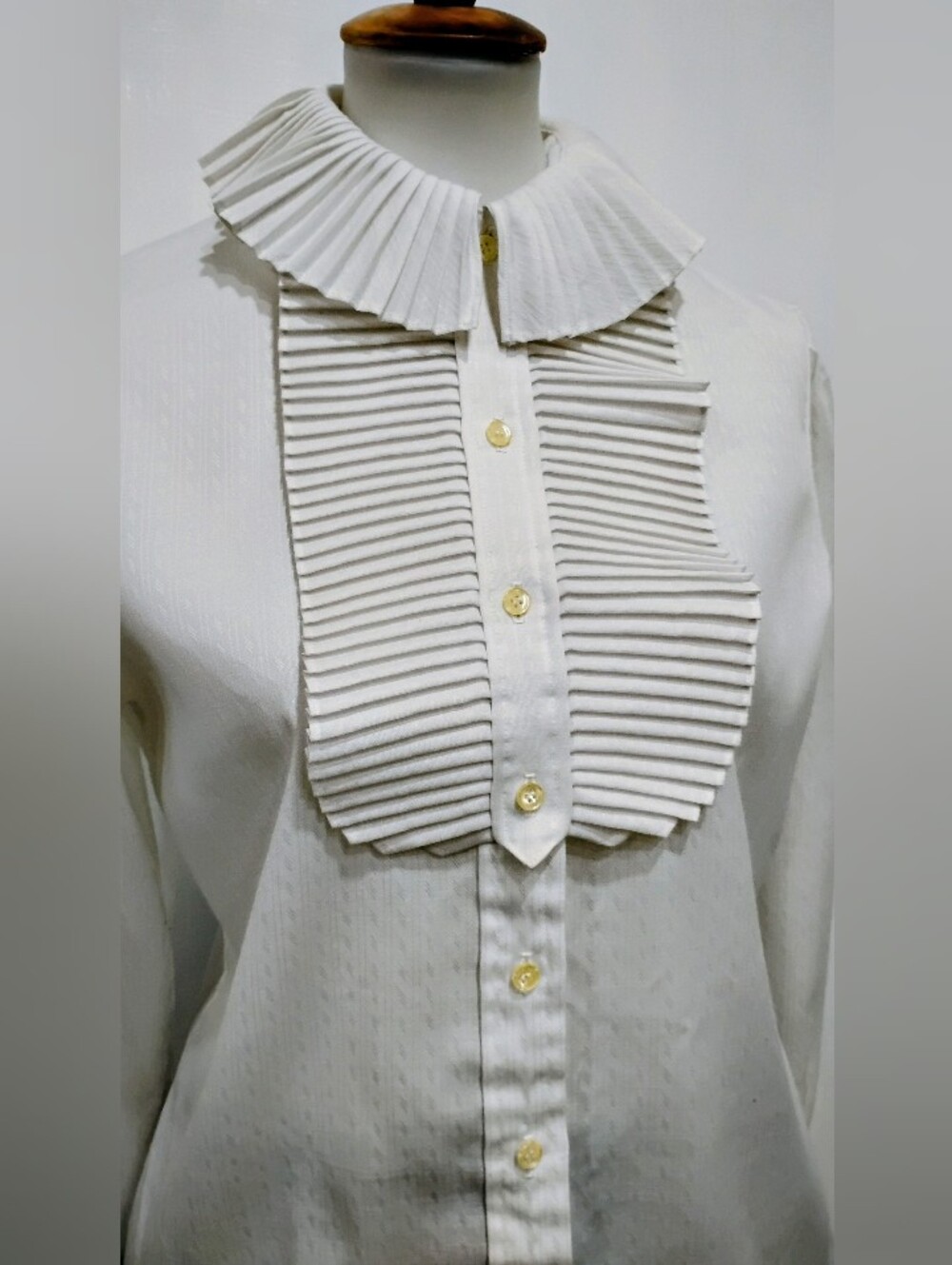 VINTAGE BALFOUR PLEATED BLOUSE